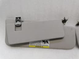 MERCEDES-BENZ Mercedes ML W164 Sun Visor Set A16481010 Sun Visor Trim Set — thumbnail 8