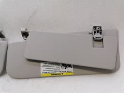 MERCEDES-BENZ Mercedes ML W164 Sun Visor Set A16481010 Sun Visor Trim Set — thumbnail 9