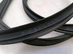 MERCEDES-BENZ Mercedes ML W164 Front Door Seal A1647201178 Front Door Seals L=R — thumbnail 7