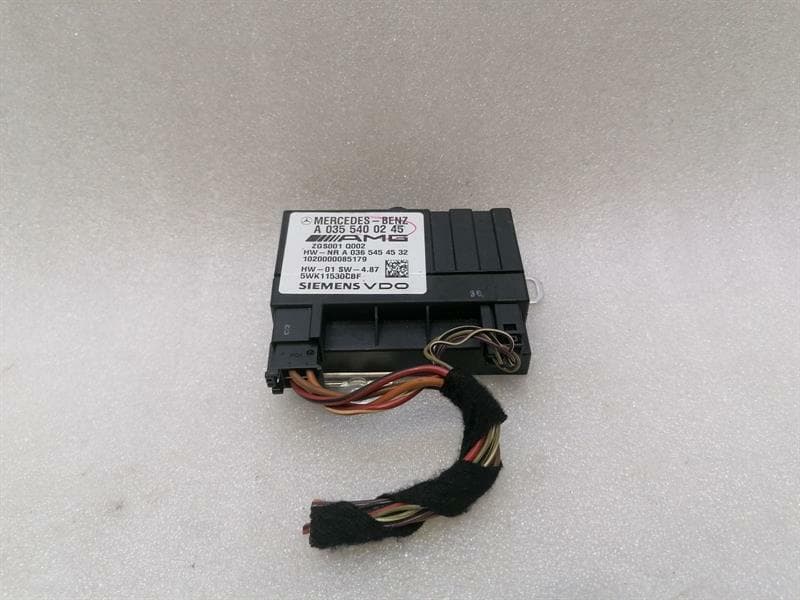 MERCEDES-BENZ Mercedes ML63 AMG W164 Fuel Pump Electronic Module A03654532 Control Unit