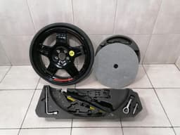 MERCEDES-BENZ MERCEDES ML63 AMG W164 SAVER KIT A1644008200 JACK M156 5.5 W X 19 H2 ET13 — thumbnail 1