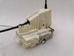 MERCEDES-BENZ Mercedes ML W164 Front Right Door Lock A16472035 Door Lock Front Re KEYLESS — thumbnail 5