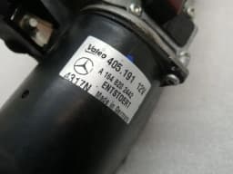 MERCEDES-BENZ Mercedes ML W164 front Wiper engine A1648201742 wiper motor front — thumbnail 4