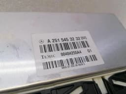 MERCEDES-BENZ Mercedes ML W164 Airmatic Electronic Module A2515453232 ECU Suspension — thumbnail 5