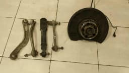MERCEDES-BENZ Mercedes CLS W218 Right Rear Hub A2123500241 Wheel Bearing Housing Rear Right AMG — thumbnail 3