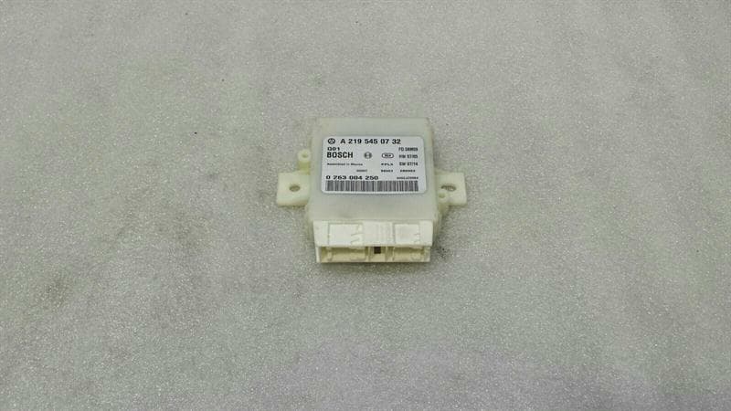 MERCEDES CLS63 W219 Electronic module PDC A2195450732 Control Module PDC