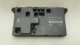 MERCEDES-BENZ Mercedes CLS W219 front right door module A2198202426 door front RE control unit — thumbnail 2