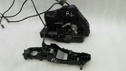 MERCEDES-BENZ Mercedes CLS W219 rear left door lock A2197301135 door lock rear left — thumbnail 2