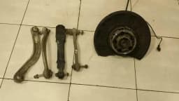 MERCEDES-BENZ Mercedes CLS W218 Right Rear Hub A2123500241 Wheel Bearing Housing Rear Right AMG — thumbnail 1
