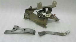 MERCEDES-BENZ Mercedes CLS W219 pump holder-bracket A1561400485 holder carrier — thumbnail 3