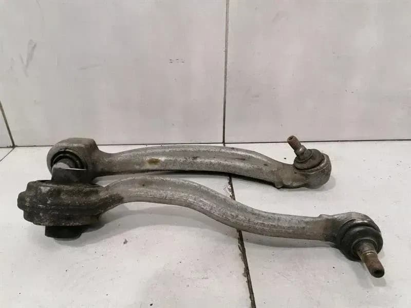 MERCEDES-BENZ Mercedes C class W204 MOPF FR wishbones A2043306611 wishbone front right