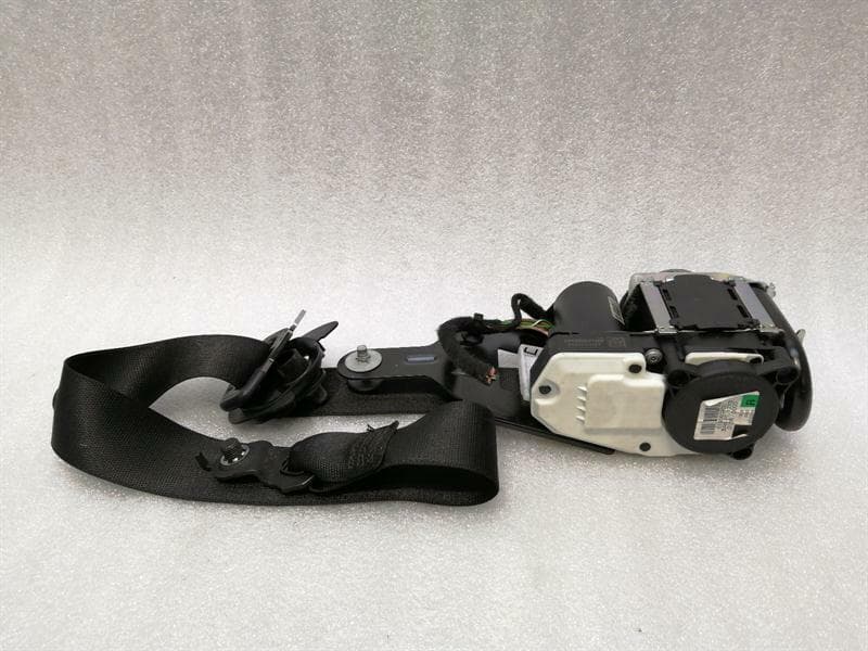 MERCEDES-BENZ Mercedes C W204 Front Right Seatbelt A2048604686 Seat Belt Strap Front Re