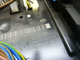 MERCEDES-BENZ Mercedes C Class W204 Fuse Box A2049060205 Fuse Box SAM — thumbnail 10