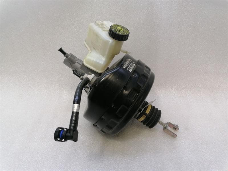 MERCEDES-BENZ Mercedes C63 AMG M156 W204 Brake Servo A2124300101 RHD RIGHT HANDLE V8 M156