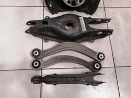 MERCEDES-BENZ Mercedes C63 W204 Right Rear Hub Set A2043501441 Wheel Bearing Housing Rear Right — thumbnail 2