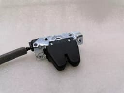 MERCEDES-BENZ Mercedes C Class W204 boat lock A20437500185 tailgate lock — thumbnail 3