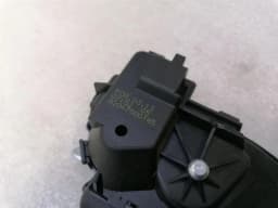 MERCEDES-BENZ Mercedes C Class W204 boat lock A20437500185 tailgate lock — thumbnail 9