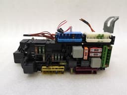 MERCEDES-BENZ MERCEDES C Class W204 Fuse Box A2049060305 Sicherungskast — thumbnail 5