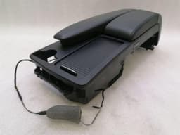 MERCEDES-BENZ Mercedes C Class W204 Armrest A2076800796 Centre Armrest Armrest RHD — thumbnail 4