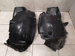 MERCEDES-BENZ Mercedes C63 AMG W204 Front Left Arch plastic A2046906830 WHEEL RUN COVER — thumbnail 1