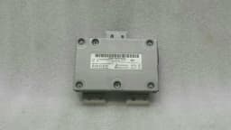 MERCEDES-BENZ Mercedes C Class W204 Multimedia Interface Module A2049000300 iPod Control Unit — thumbnail 4