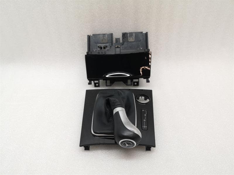 MERCEDES-BENZ MERCEDES C CLASS W204 GEAR SELECTOR A2042675788 GEAR SHIFT GATE MOPF RHD PIANO