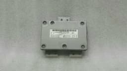 MERCEDES-BENZ Mercedes C Class W204 Multimedia Interface Module A2049000300 iPod Control Unit — thumbnail 1