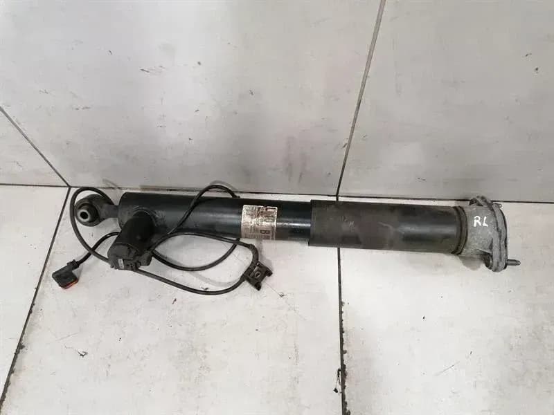 MERCEDES-BENZ Mercedes E Class W212 Shock Absorber Rear A2123202530 Left Rear Shock Absorber