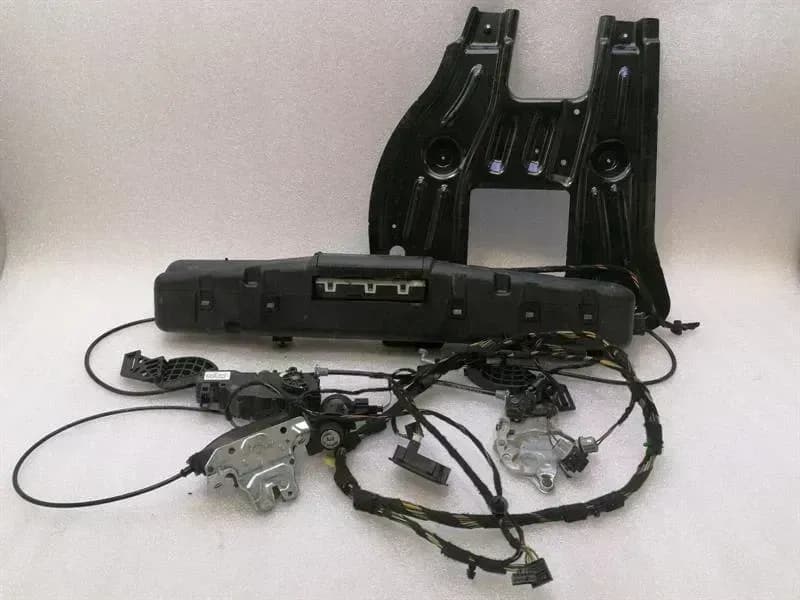 MERCEDES-BENZ MERCEDES E CLASS W212 BOOT LOCK A2128200842 DRIVE UNIT SET TAILGATE LOCK