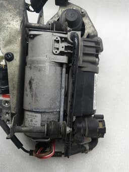 MERCEDES-BENZ Mercedes CLS W219 A2113200304 Air Pump Air Suspension Pump Air Suspension — thumbnail 6