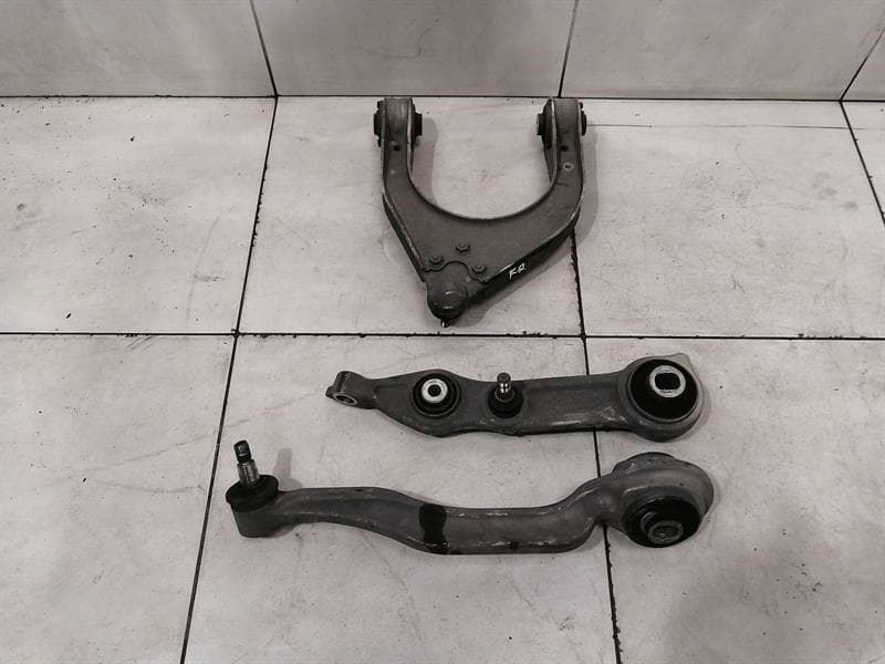 Mercedes CLS63 W219 Right Front Wishbone Set A2193300207 Front Right Wishbone