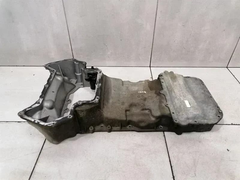 MERCEDES-BENZ MERCEDES CLS W219 OIL SUMP A1560100327 OIL PAN M156 AMG