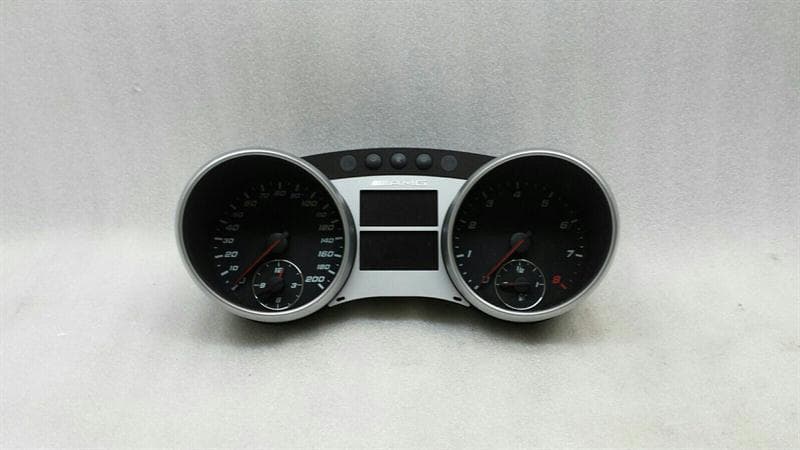 MERCEDES-BENZ Mercedes ML63 AMG V8 W164 Instrument Cluster A1645401148 Speedometer 200MPH