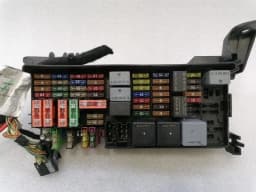 MERCEDES-BENZ Mercedes ML W164 Fuse Box A1645402372 Fuse Box — thumbnail 2