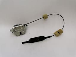 MERCEDES-BENZ Mercedes ML W164 boat lock A1647400335 tailgate lock — thumbnail 9