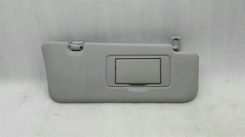 Mercedes ML W164 Right Sun Viewfinder A1648101010 Sun Bezel Right