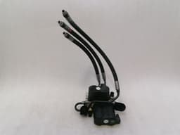 MERCEDES-BENZ Mercedes CL W216 W221 rear ABC hydraulic valve A2213200358 hydraulic valve — thumbnail 1
