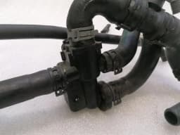 MERCEDES-BENZ Mercedes CL W216 Heater Valve A2308300084 Heating Valve — thumbnail 9
