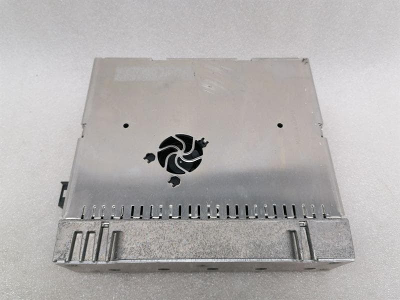 MERCEDES-BENZ Mercedes CLS W219 Amplifier Logic7 A2118704289 Amplifier L7
