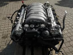 MERCEDES-BENZ MERCEDES E63 AMG CLS63 W219 M156 V8 156,983 W211 ENGINE A1560105100 ENGINE 156983 — thumbnail 3