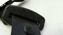 MERCEDES-BENZ Mercedes E W212 front left seat belt A2128606785 seat belt belt front left — thumbnail 2