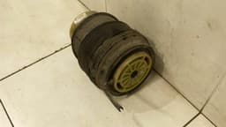 MERCEDES-BENZ Mercedes W212 Hydragas Unit Rear A2123200725 Air Suspension Rear Left AMG — thumbnail 4