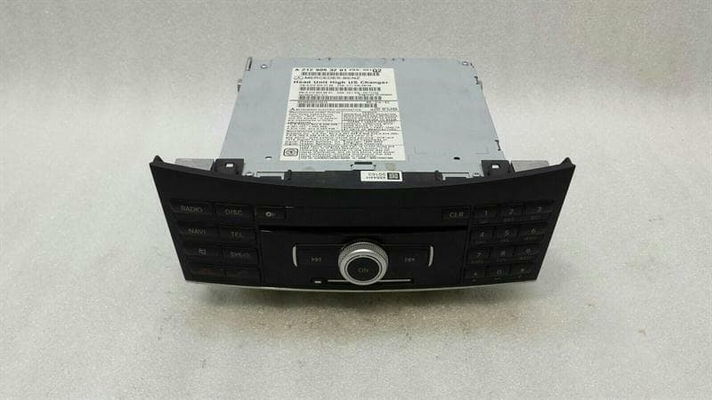MERCEDES-BENZ Mercedes W212 CD Player Changer A2129063201 Audio System Controller High US