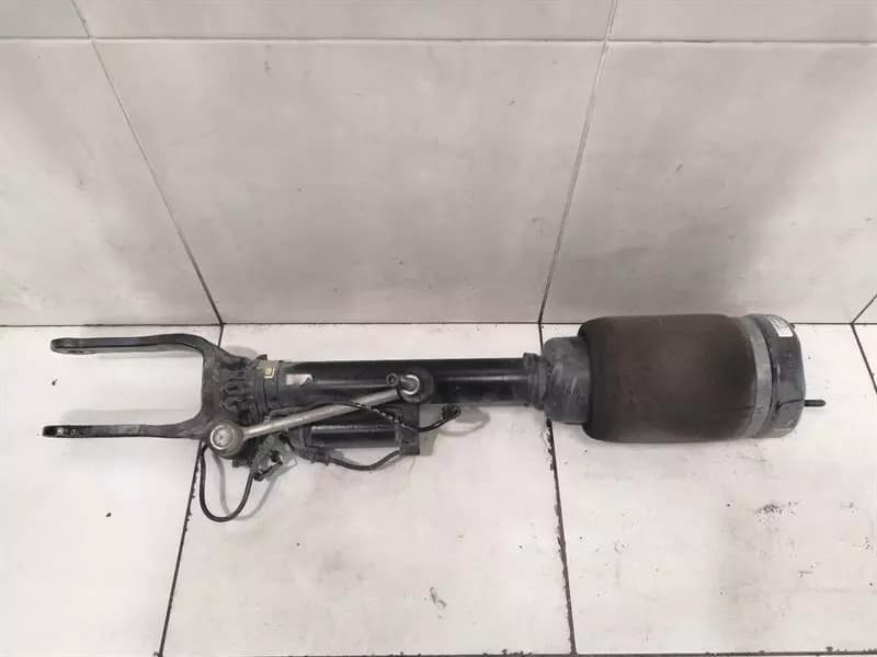 Mercedes ML63 AMG EDC W164 Shock Absorber Front A1643202213 Front Shock Absorber