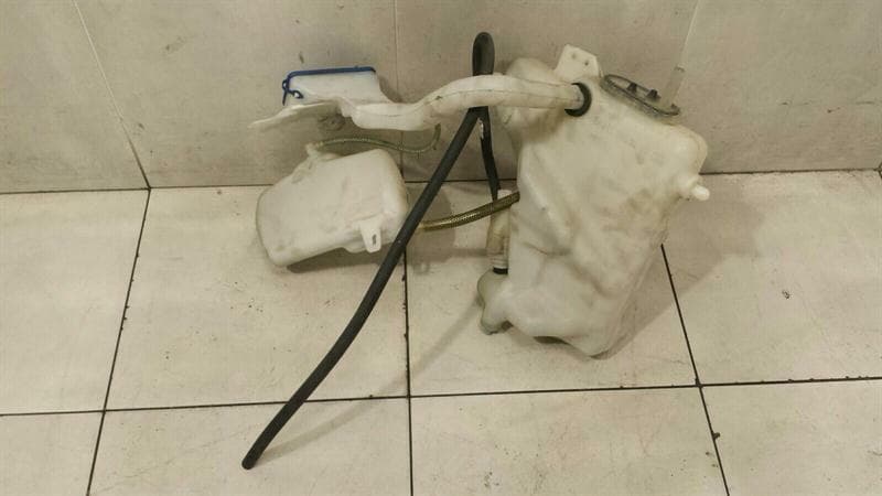 Mercedes CLS W219 washer fluid reservoir A2118690120 windscreen washer fluid reservoir set