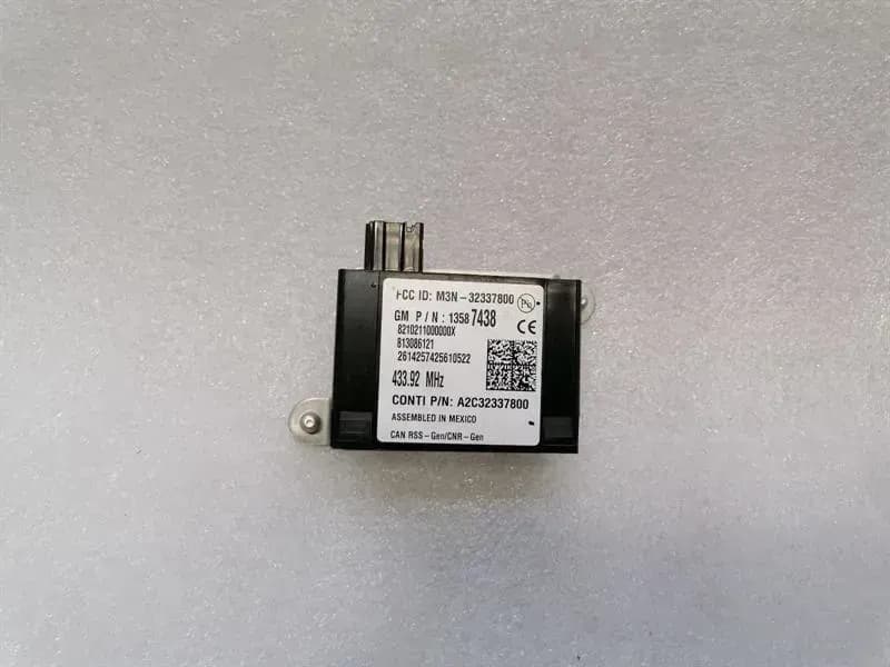 Chevrolet Corvette C7 Electronic Module 13587438 Control Unit