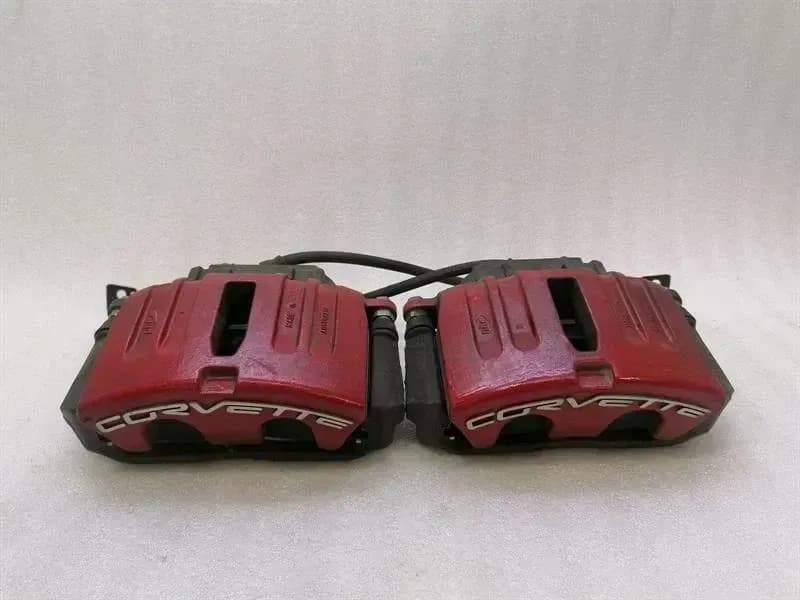 CHEVROLET Chevrolet Corvette C6 Front Brake Caliper Set 22799631 Brake Front Set