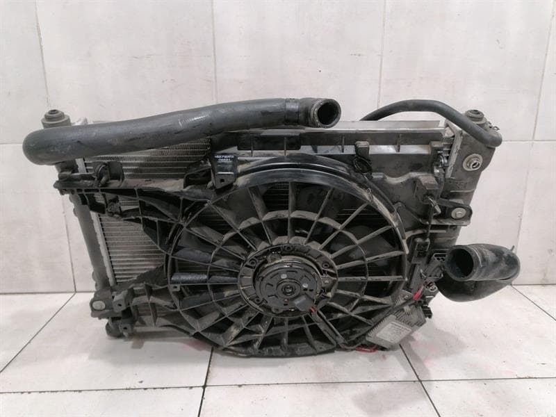 CHEVROLET Chevrolet Corvette C6 Radiator Pack 10353890 Radiator Package