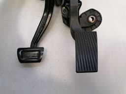 DODGE DODGE RAM MK5 1500 TRX Gas Pedal (Electrical) 68267286AB Accelerator Pedal — thumbnail 3
