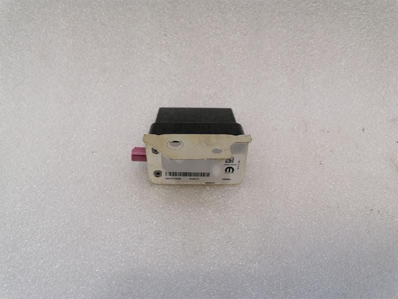 DODGE DODGE MEMORY MK5 1500 TRX aerial / antenna 6829397AA antenna